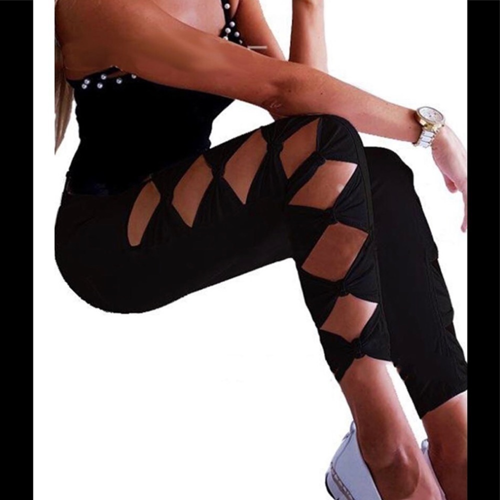 SEXY Cutout Jeggings in Black Size M